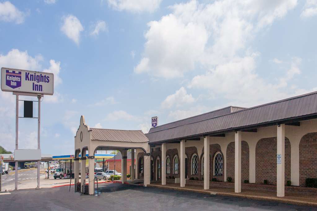 Knights Inn - Nashville Downtown Exterior photo