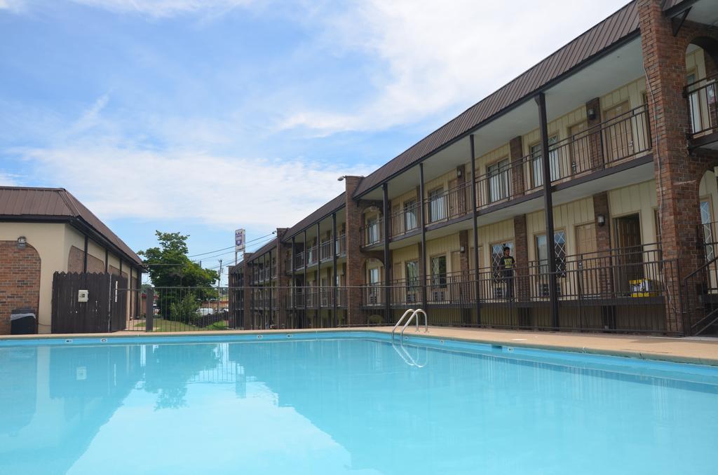 Knights Inn - Nashville Downtown Exterior photo